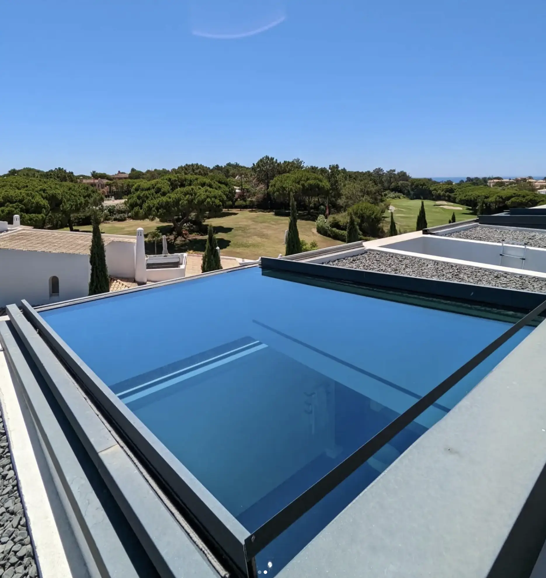 All Sesame | What solution do commercial window cleaners use? Eco friendly windows cleaning